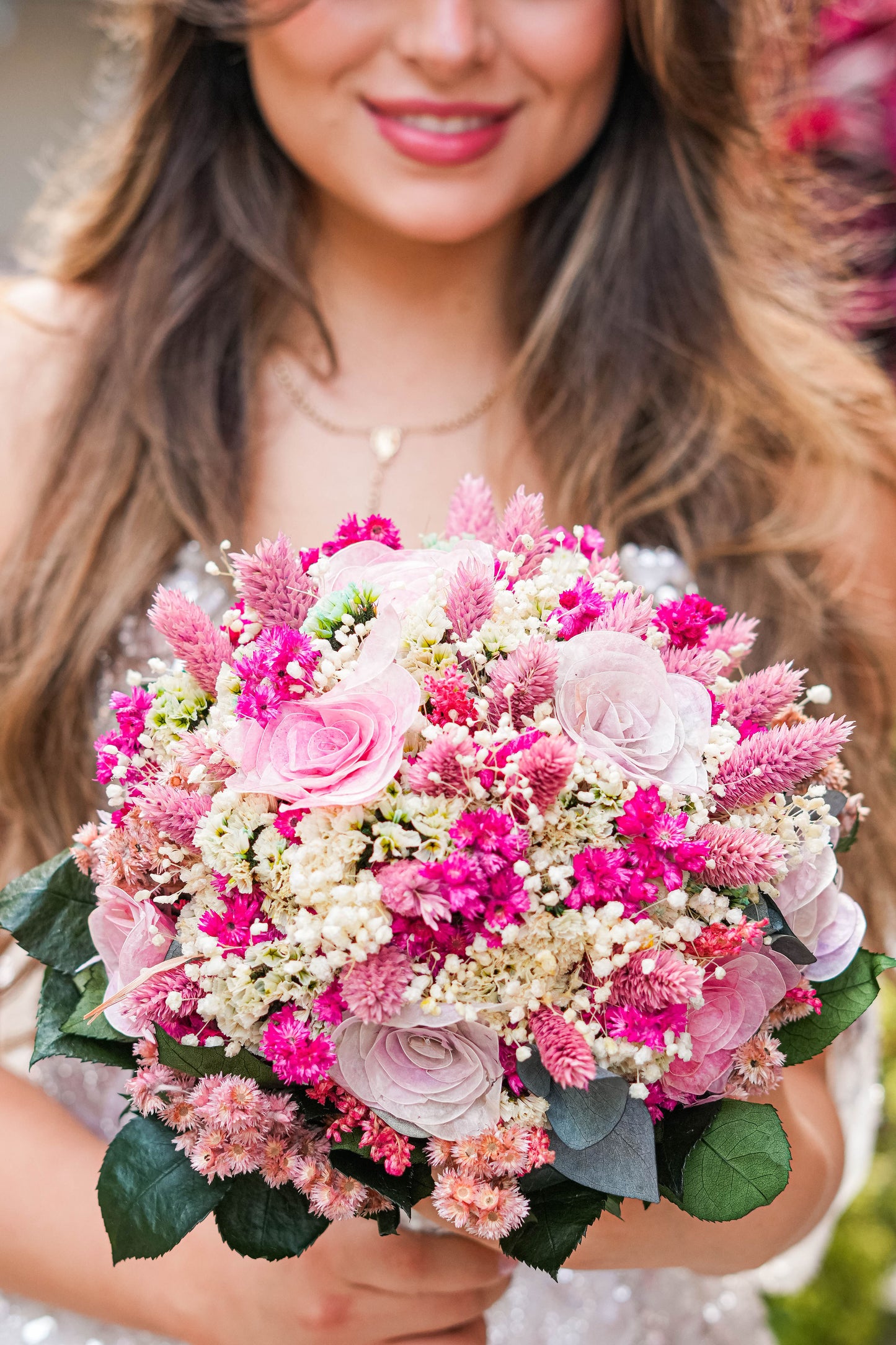 CAPACITACIÓN ONLINE: BOUQUET DE NOVIA CON ROSAS ETERNAS
